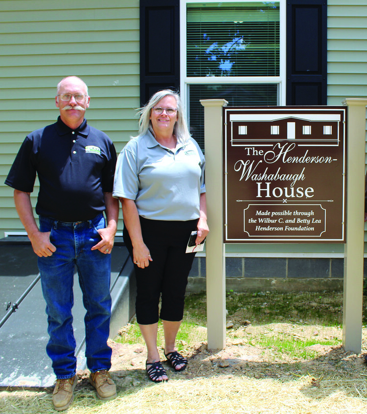 Henderson Foundation Cuts Ribbon on FCMC’s Henderson-Washabaugh House